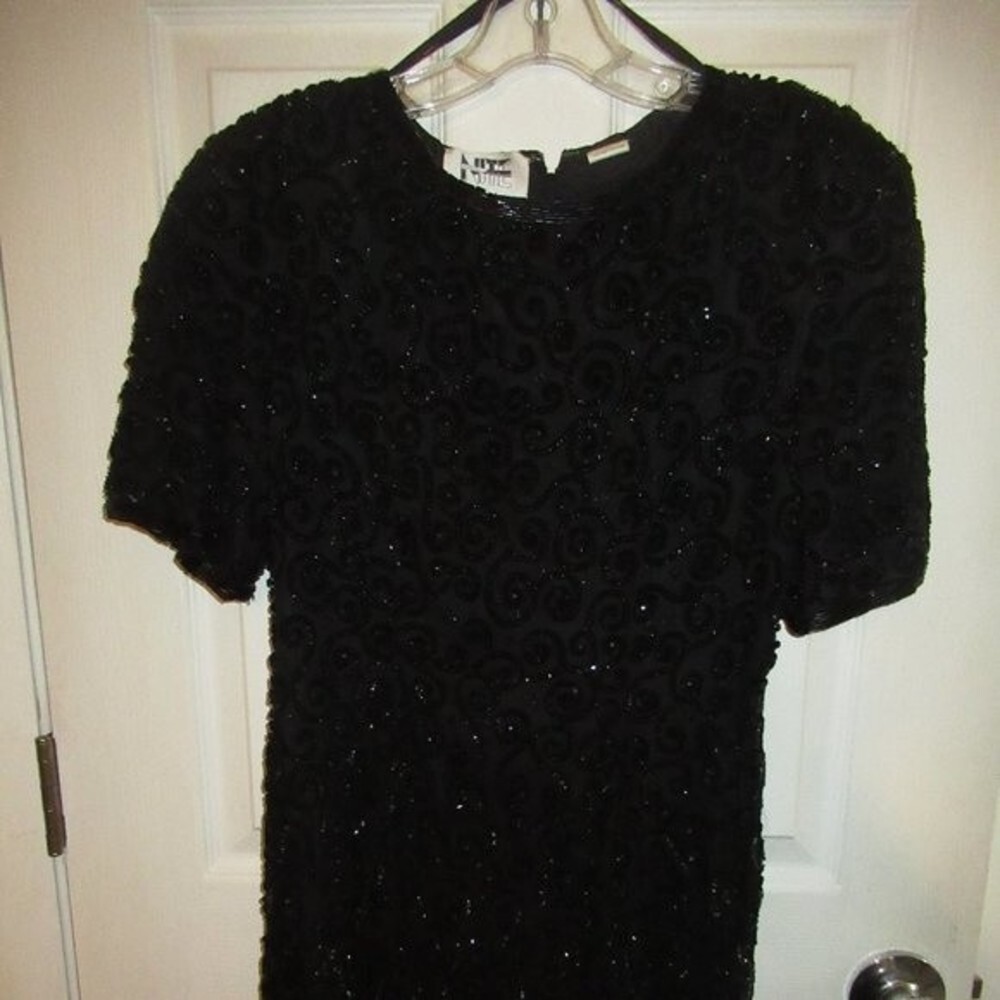 Gantos Nite black beaded silk cocktail dress size 6 vintage